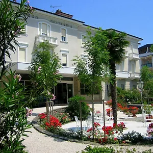 Britannia 4*, Cesenatico Italia